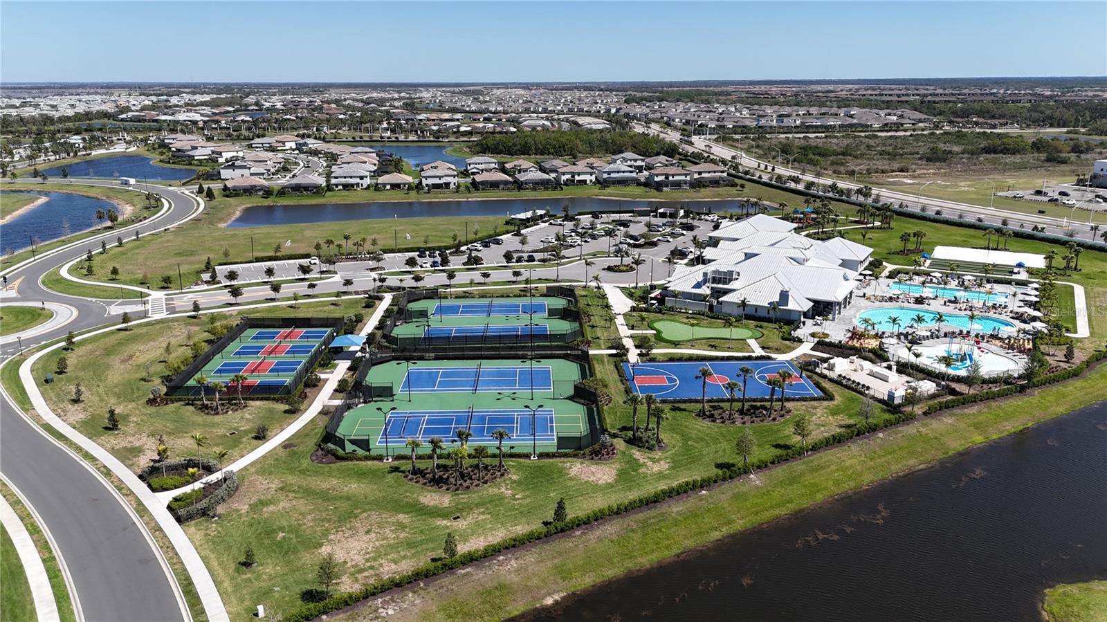 LORRAINE LAKES PH I - Residential