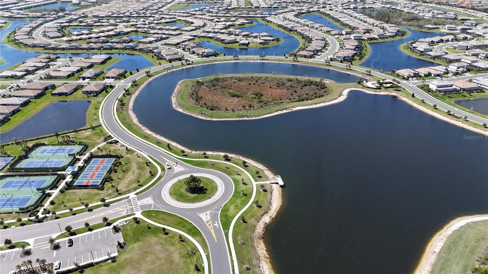 LORRAINE LAKES PH I - Residential