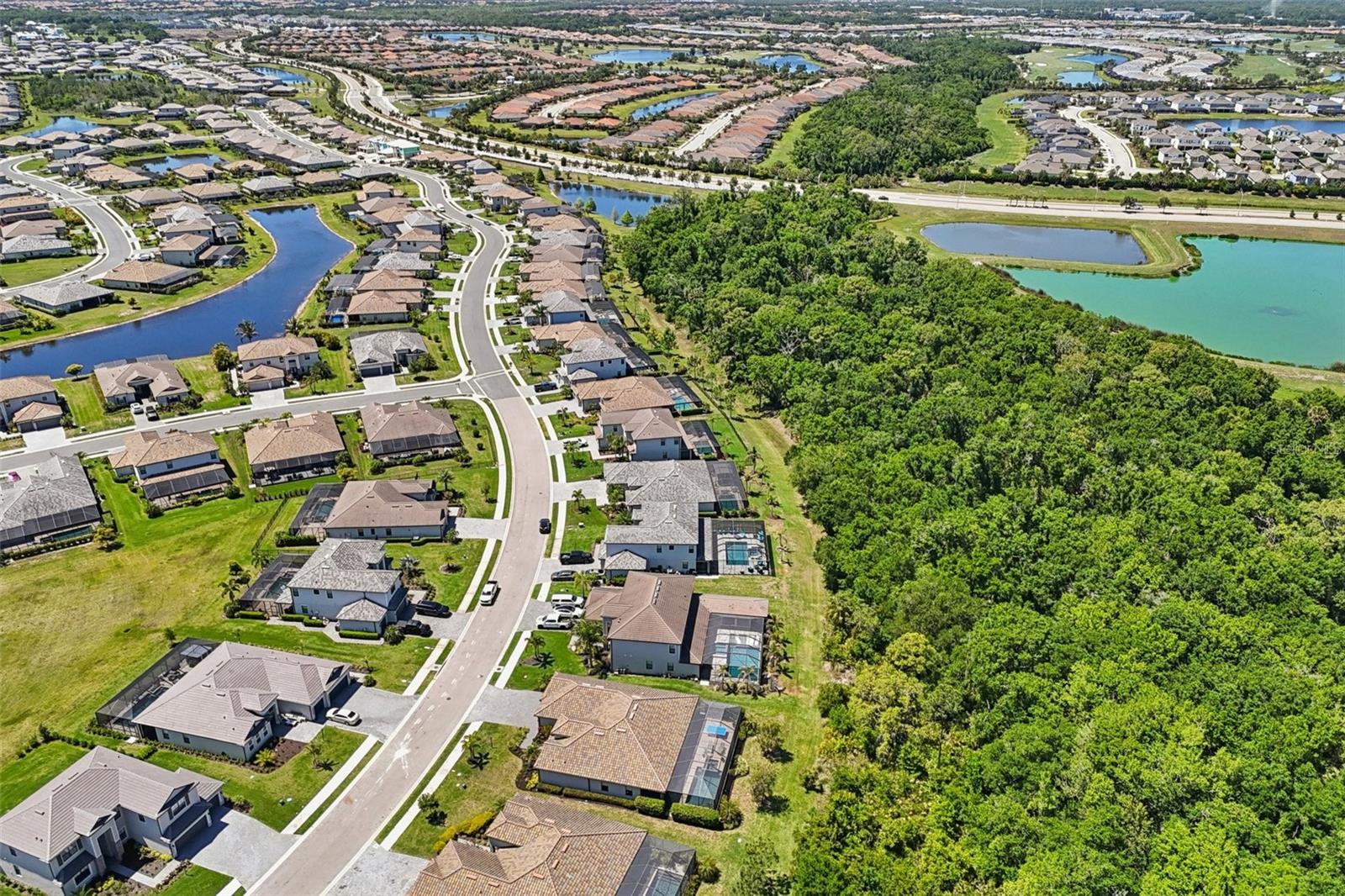 LORRAINE LAKES PH I - Residential