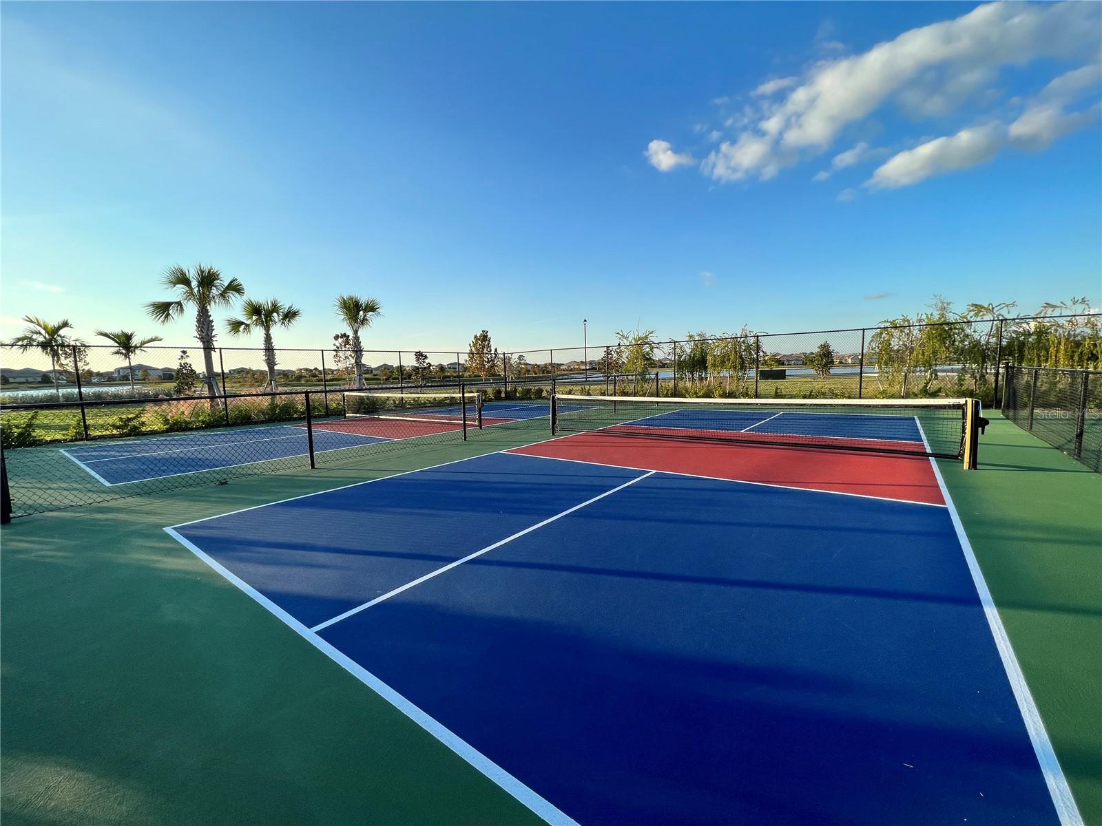 LORRAINE LAKES PH I - Residential