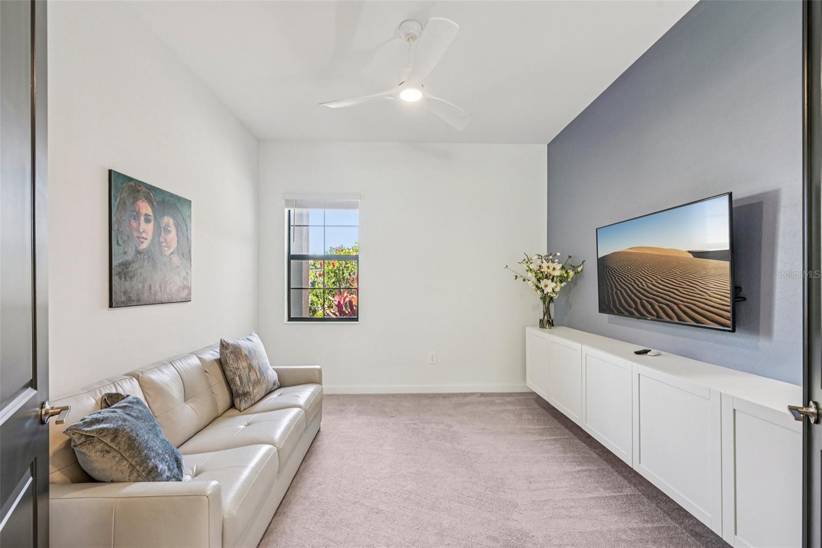 LORRAINE LAKES PH I - Residential