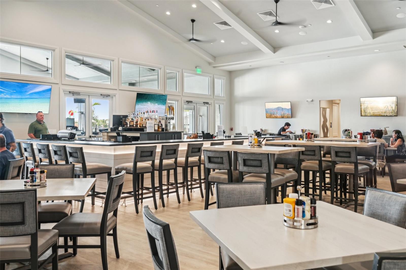 LORRAINE LAKES PH I - Residential