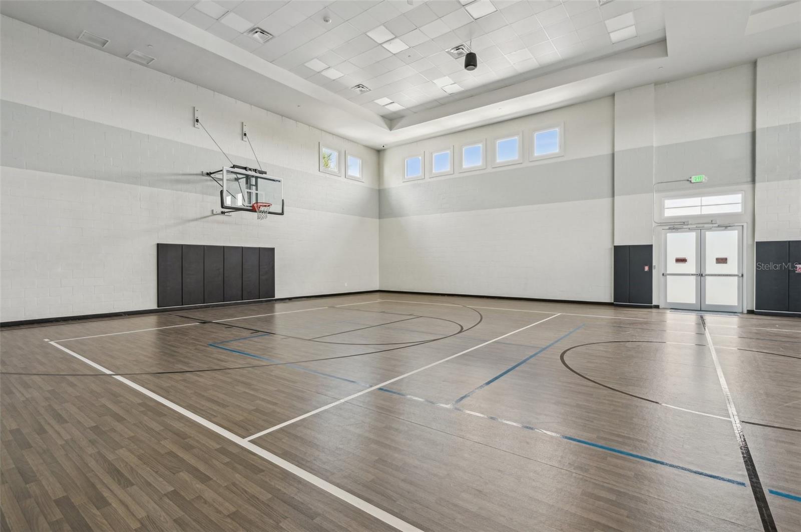 LORRAINE LAKES PH I - Residential