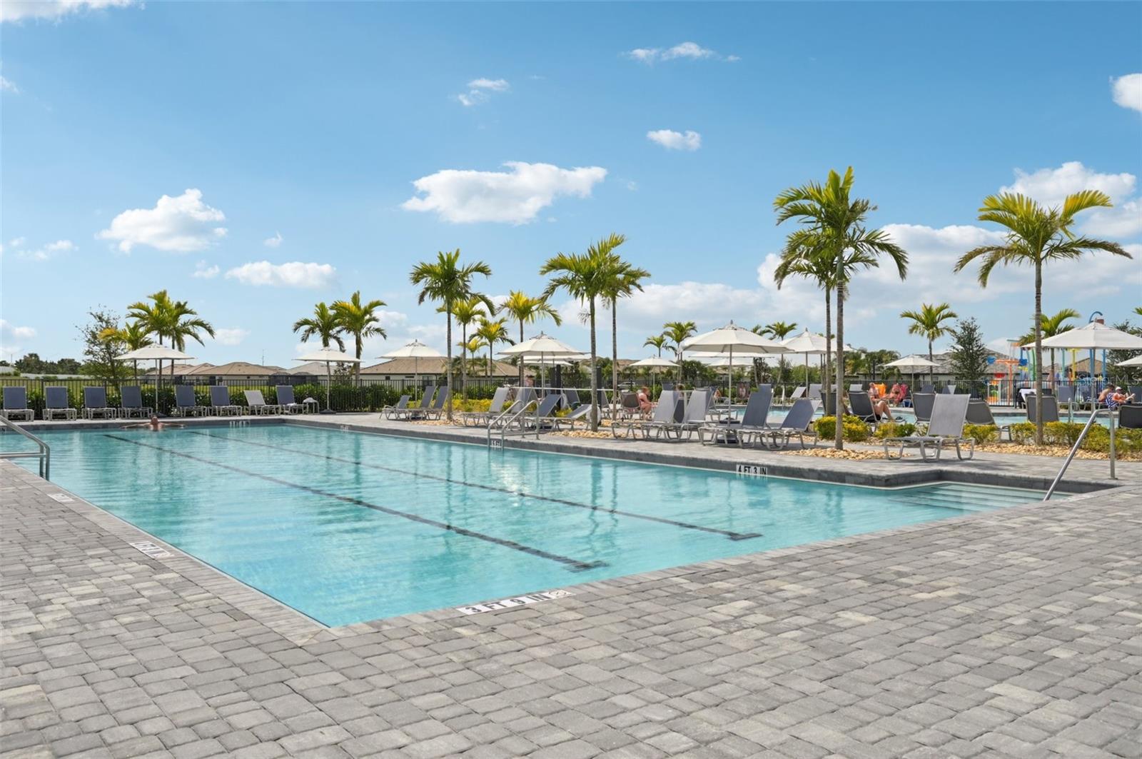 LORRAINE LAKES PH I - Residential