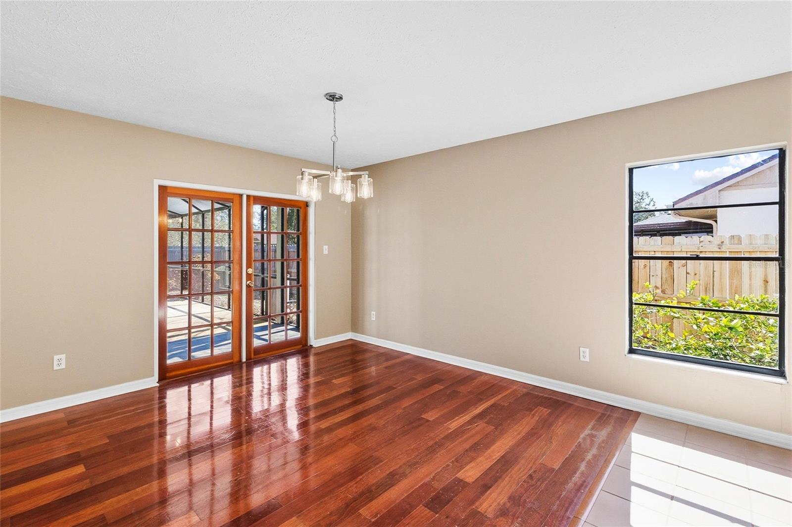 COUNTRY PLACE UNIT 3 B - Residential