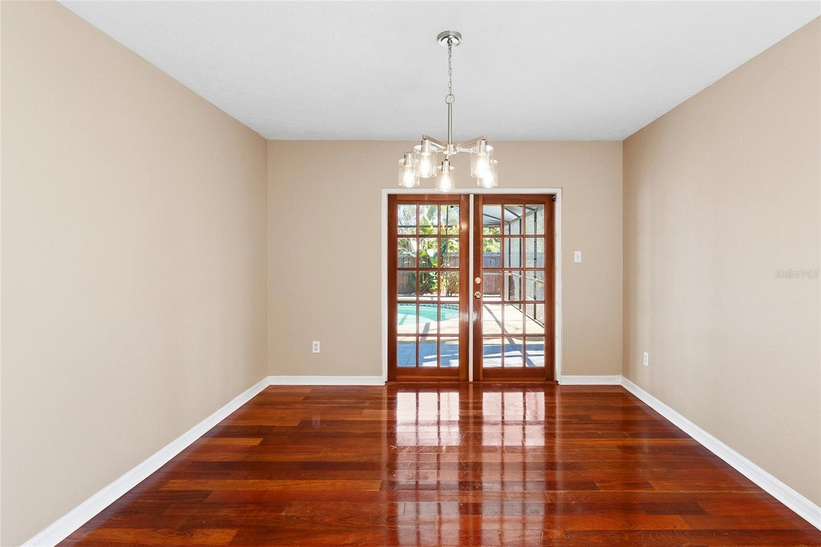 COUNTRY PLACE UNIT 3 B - Residential