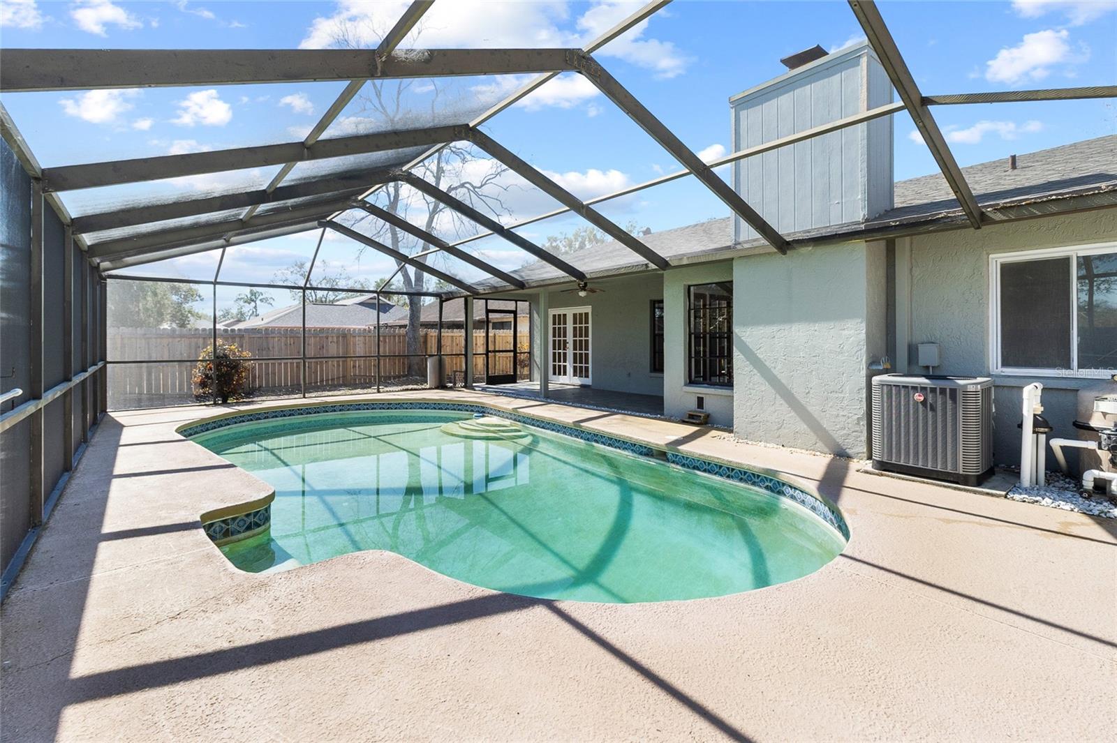 COUNTRY PLACE UNIT 3 B - Residential