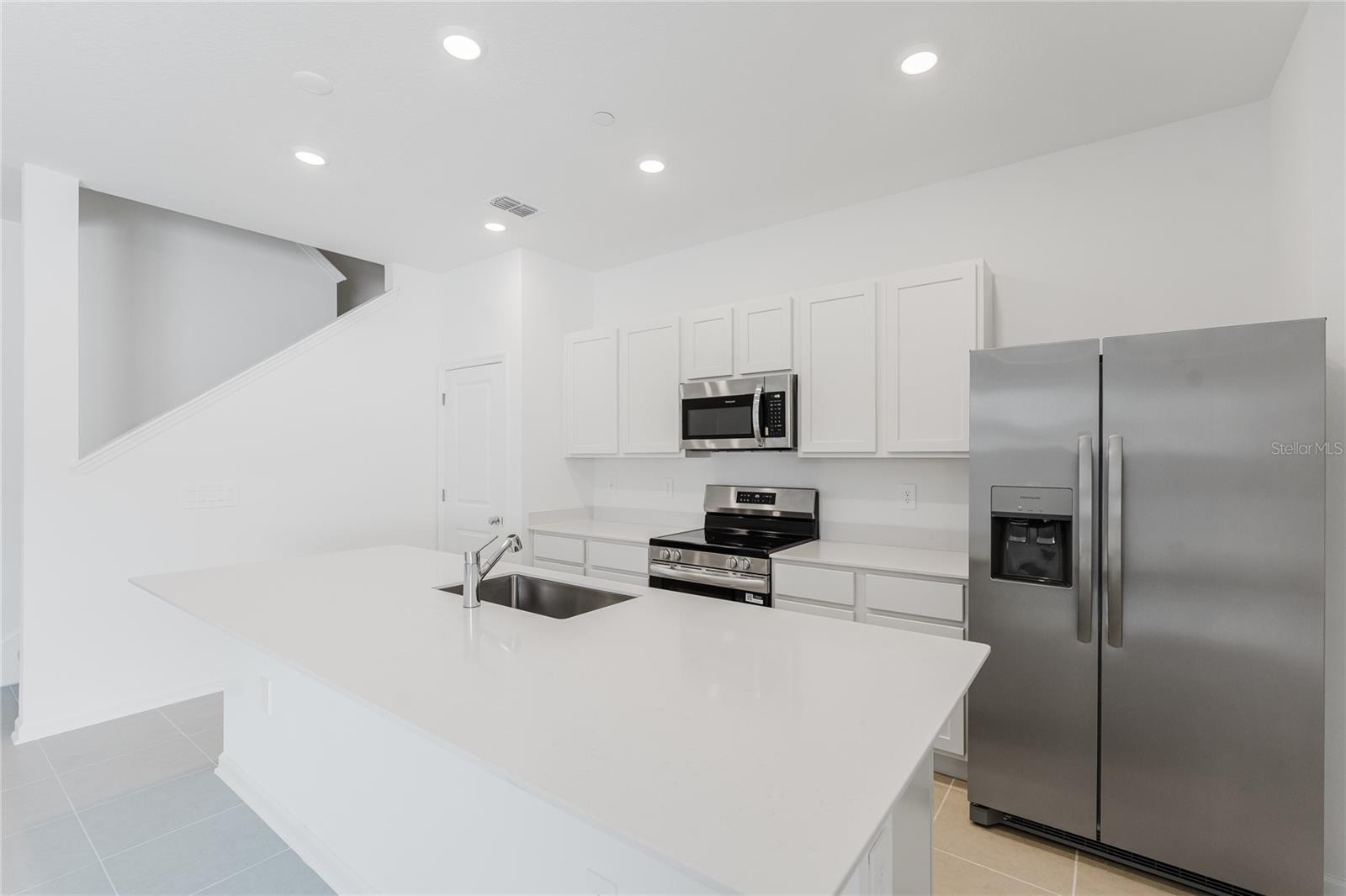 BRONSON'S RDG REPLAT - Residential Lease