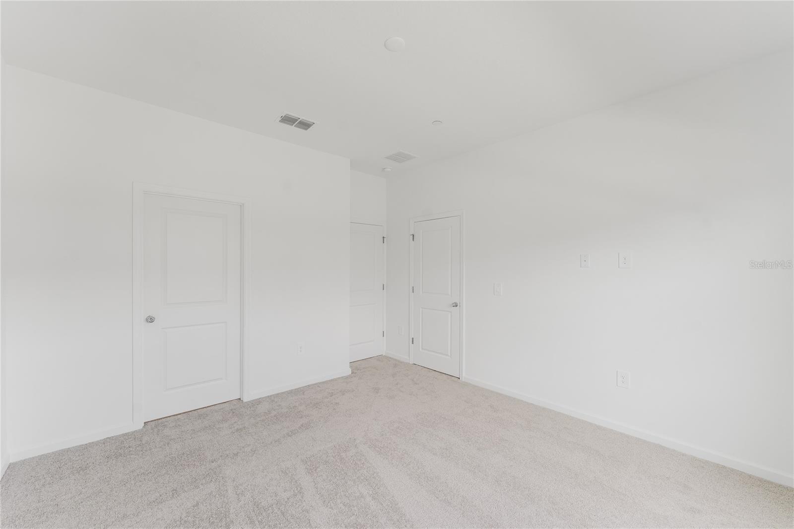 BRONSON'S RDG REPLAT - Residential Lease