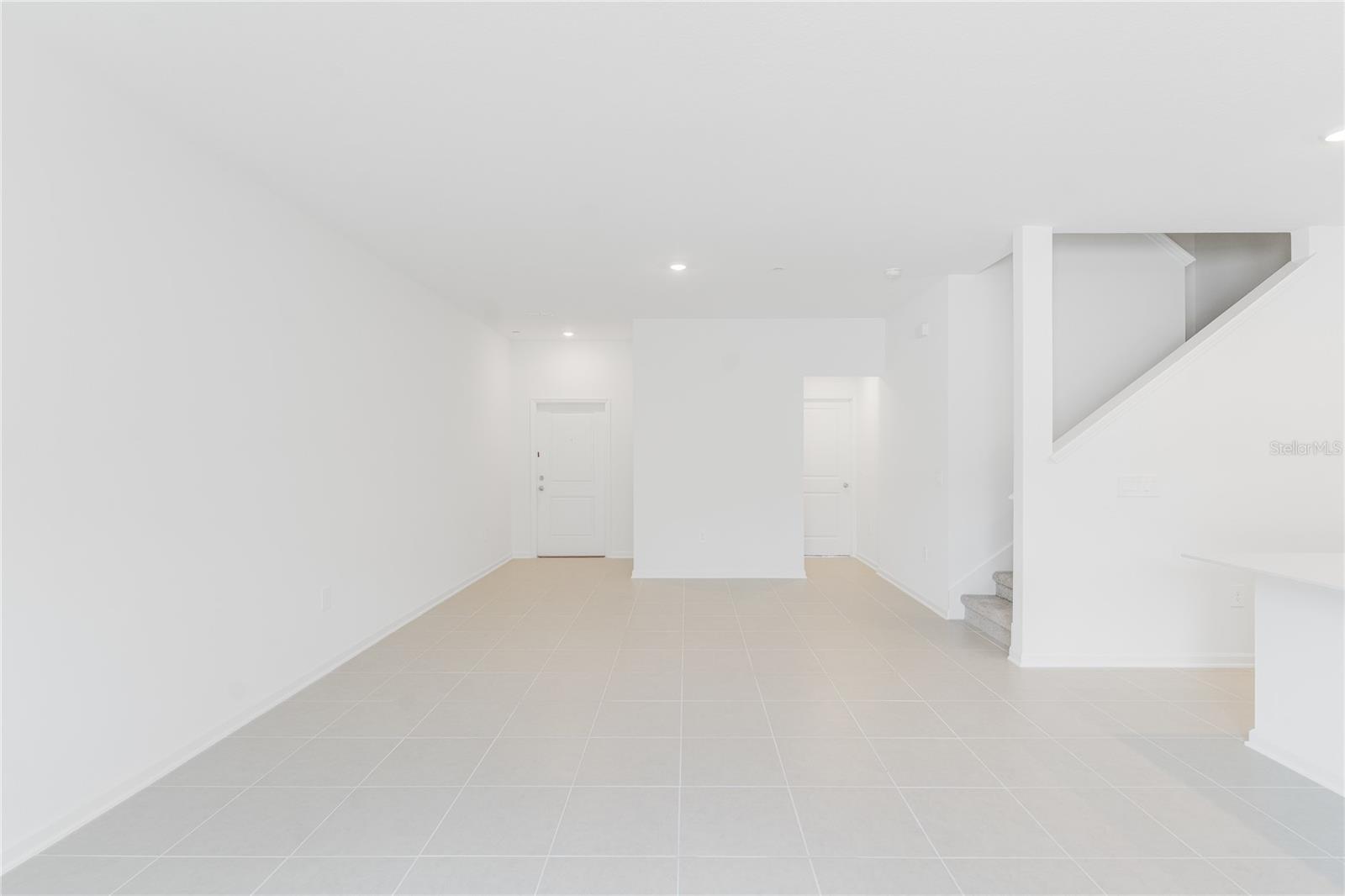 BRONSON'S RDG REPLAT - Residential Lease