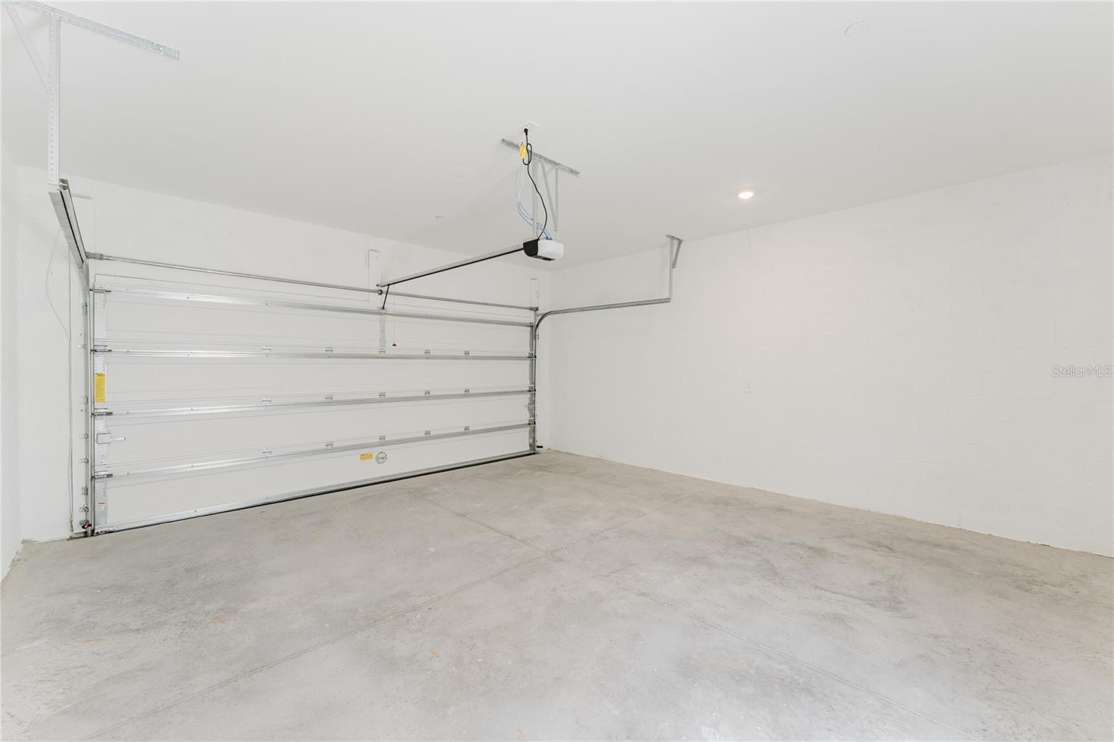 BRONSON'S RDG REPLAT - Residential Lease