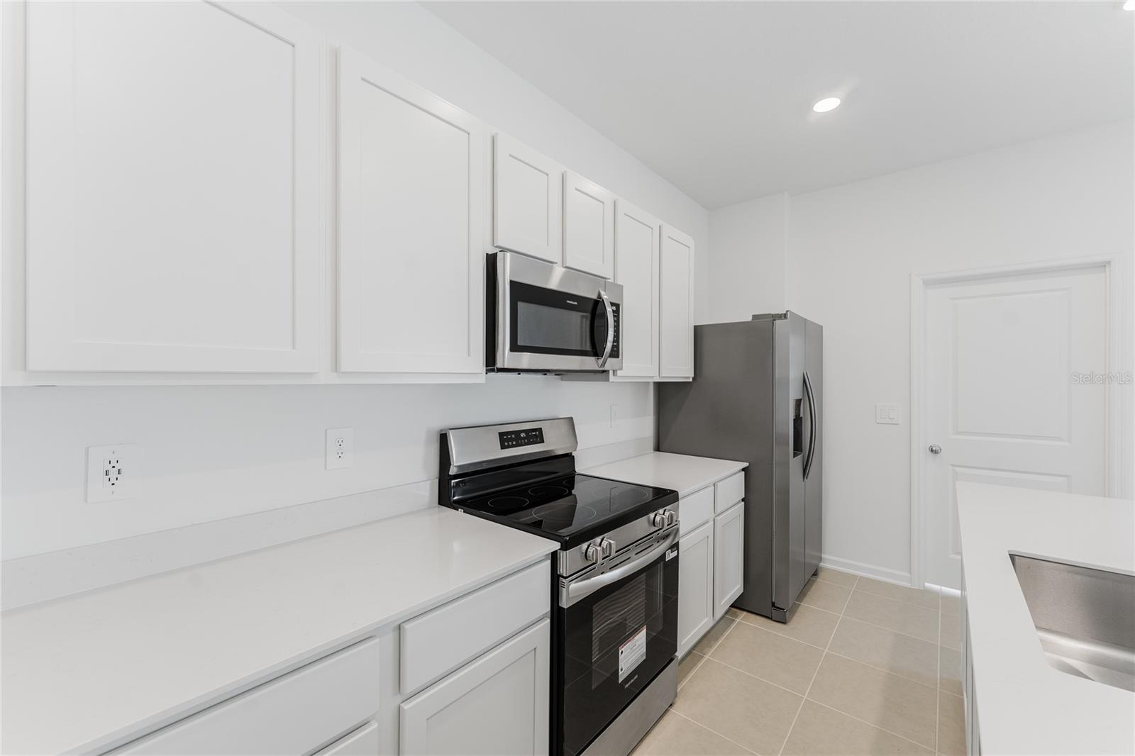 BRONSON'S RDG REPLAT - Residential Lease