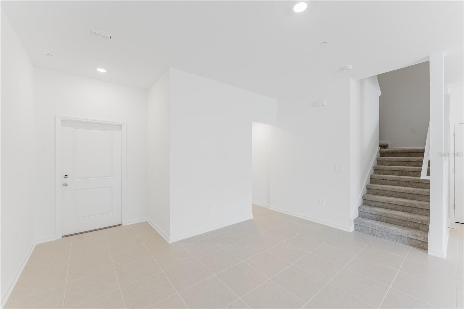 BRONSON'S RDG REPLAT - Residential Lease