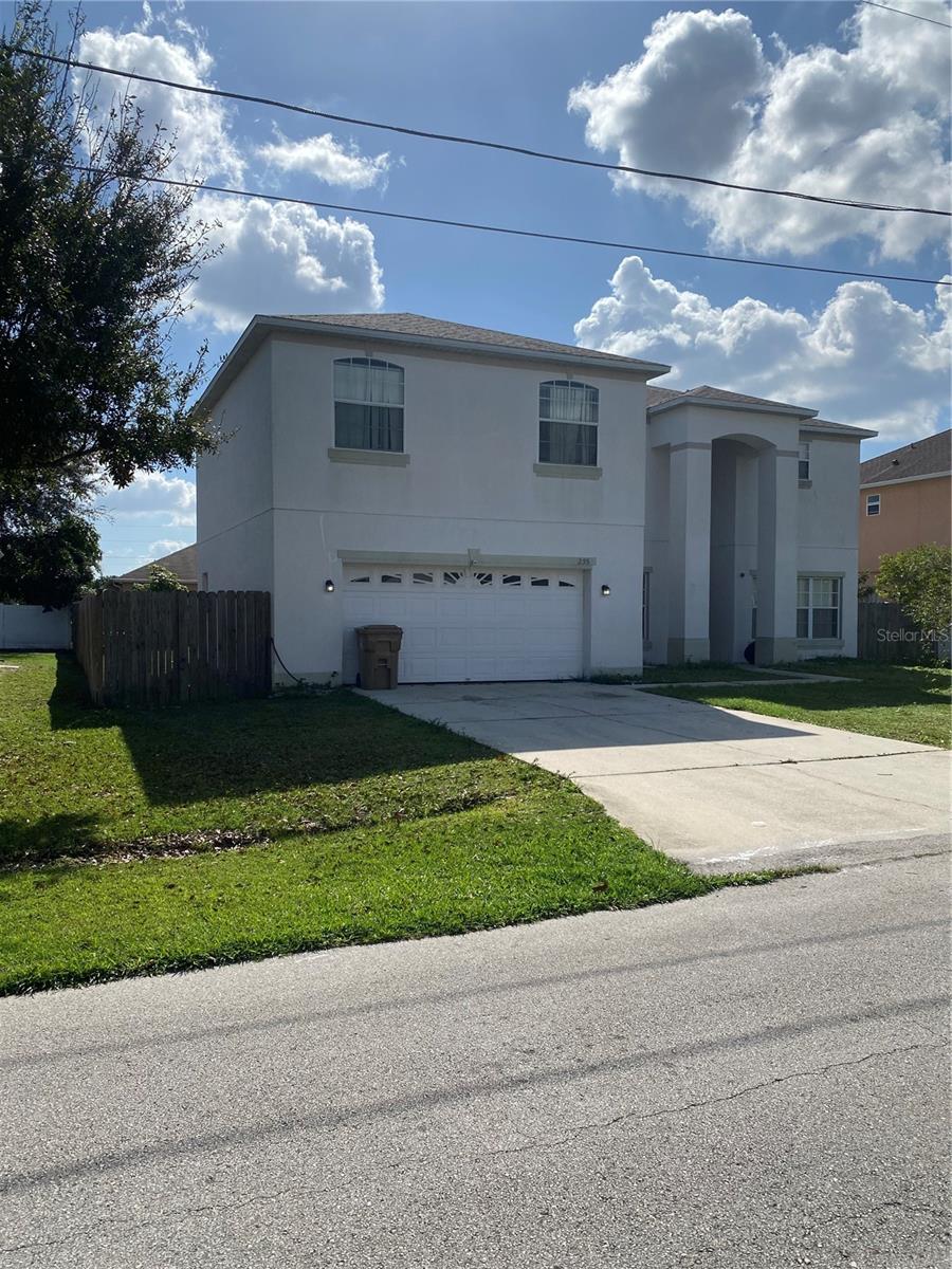 255 ABBOTSBURY DRIVE