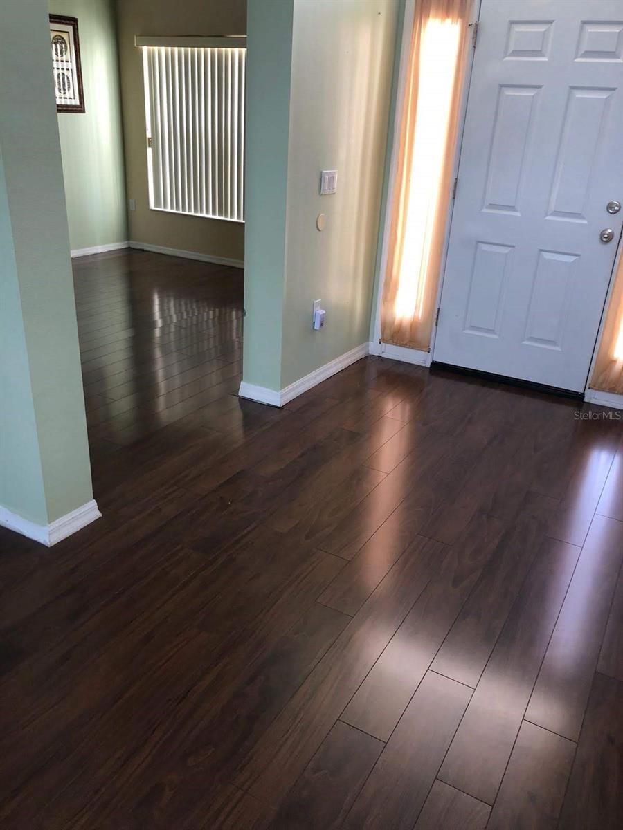 255 ABBOTSBURY DRIVE