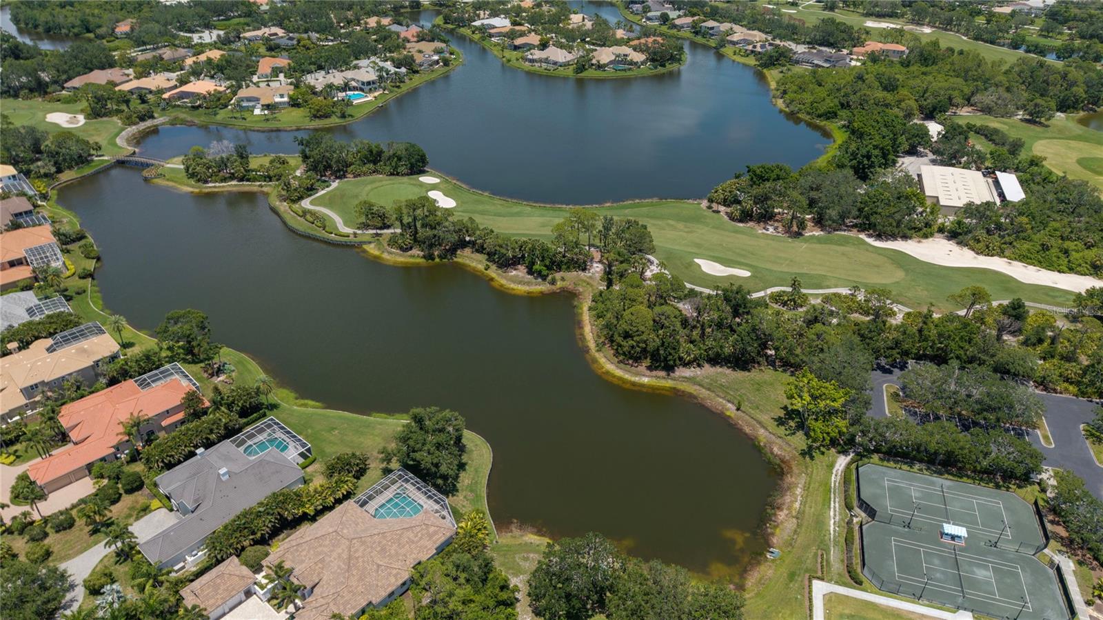 UNIVERSITY PARK COUNTRY CLUB - Residential