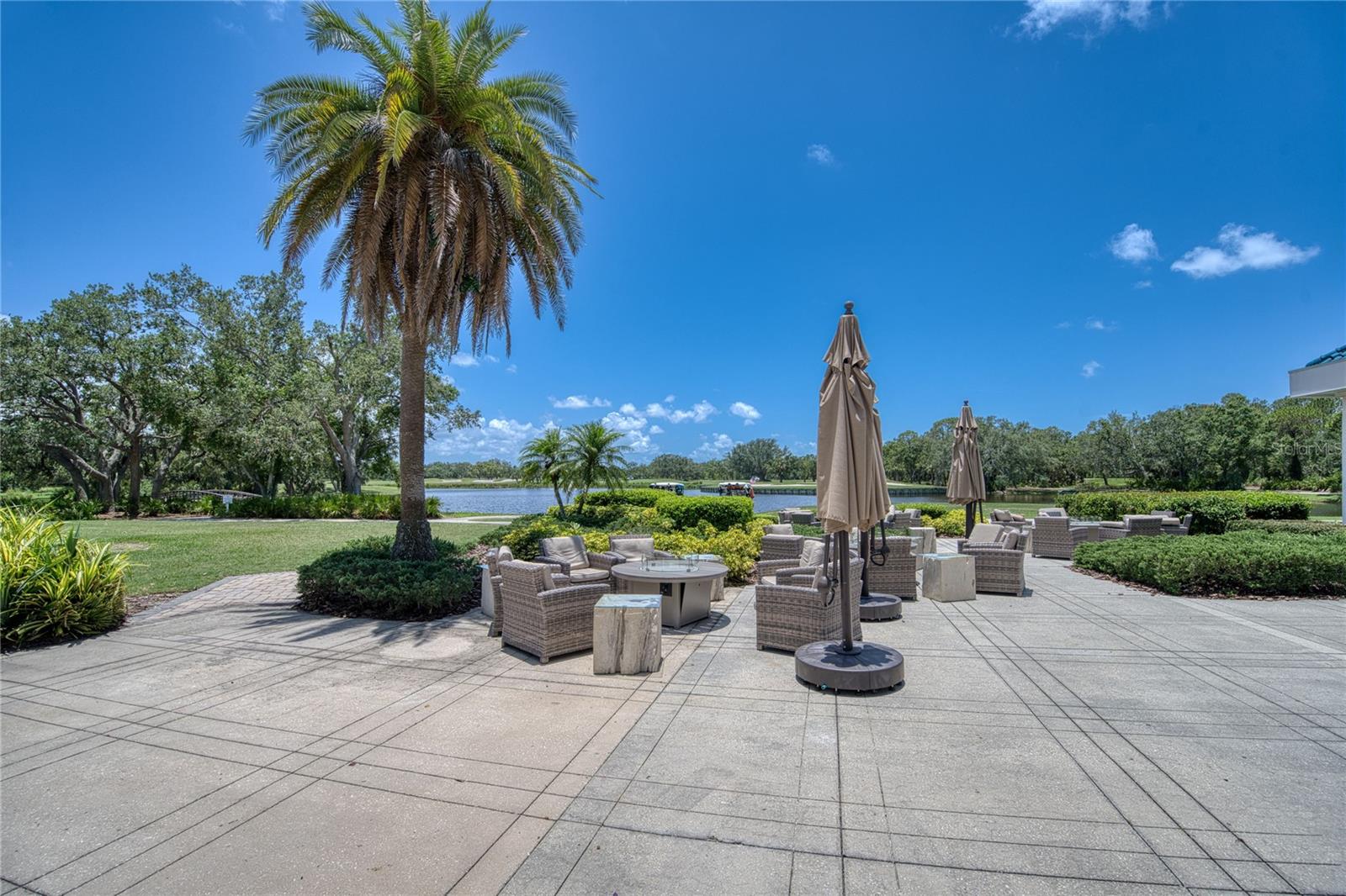 UNIVERSITY PARK COUNTRY CLUB - Residential