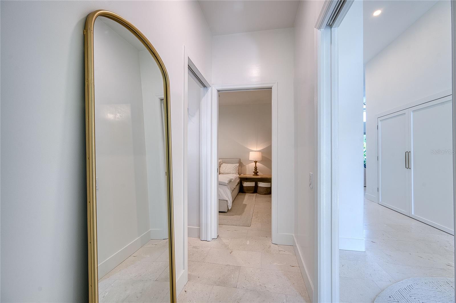 UNIVERSITY PARK COUNTRY CLUB - Residential