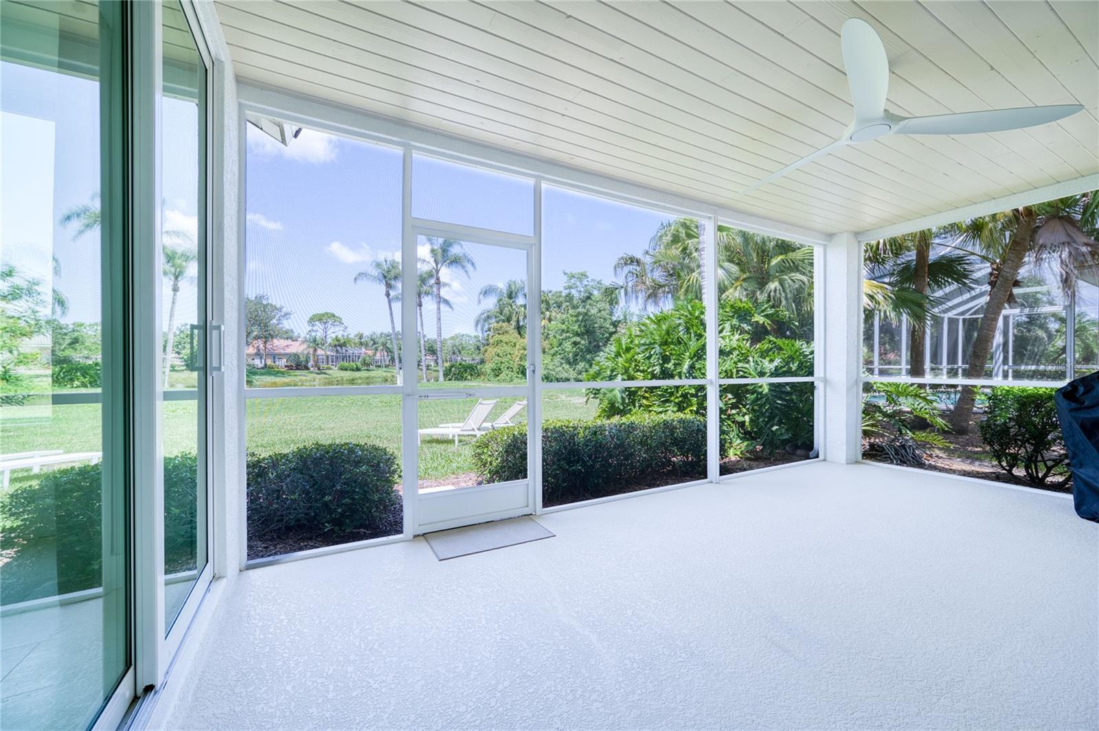 UNIVERSITY PARK COUNTRY CLUB - Residential