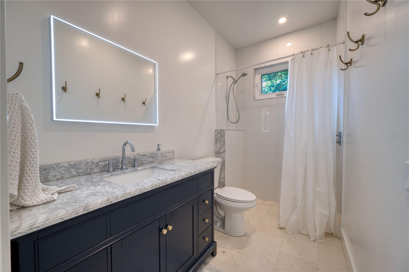 UNIVERSITY PARK COUNTRY CLUB - Residential