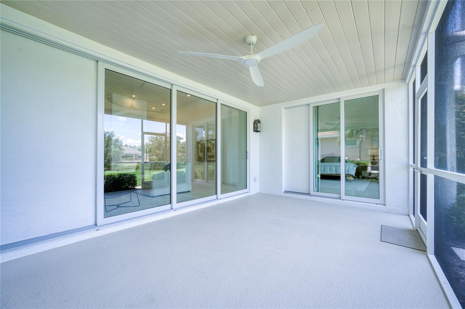 UNIVERSITY PARK COUNTRY CLUB - Residential