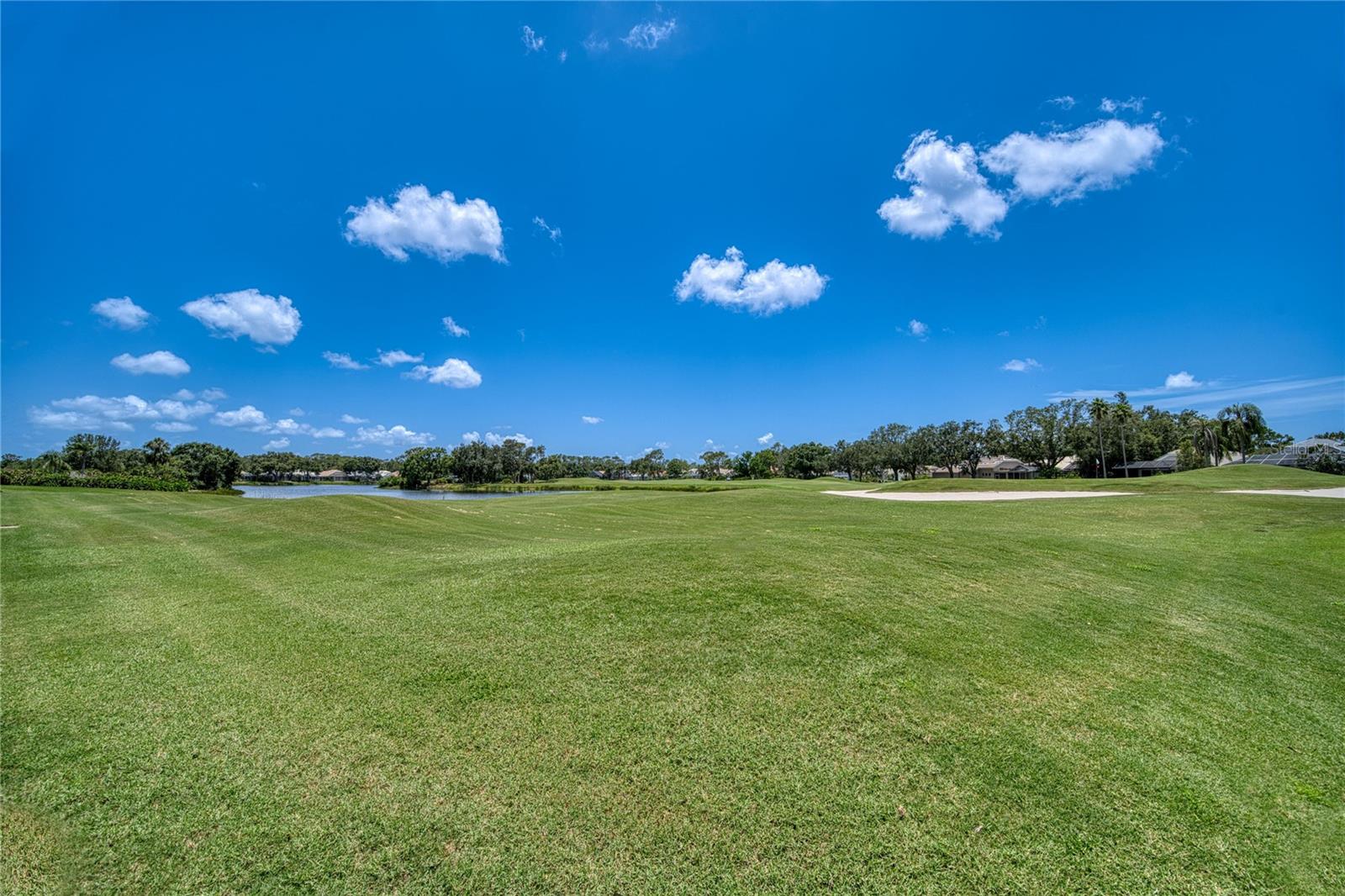 UNIVERSITY PARK COUNTRY CLUB - Residential