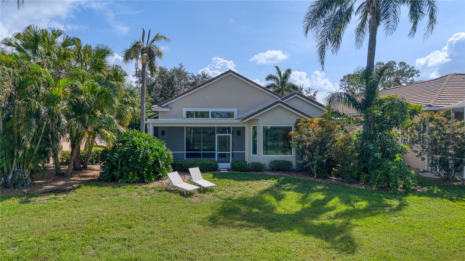 UNIVERSITY PARK COUNTRY CLUB - Residential