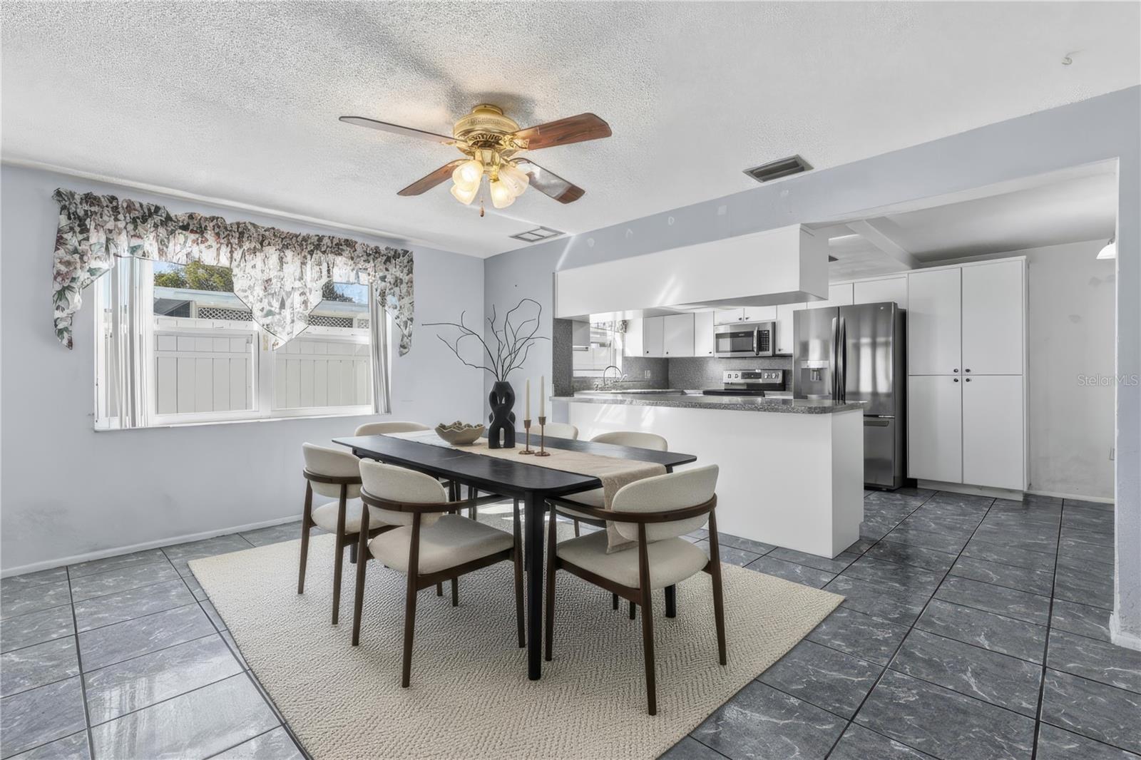 EMBASSY HILLS - Residential