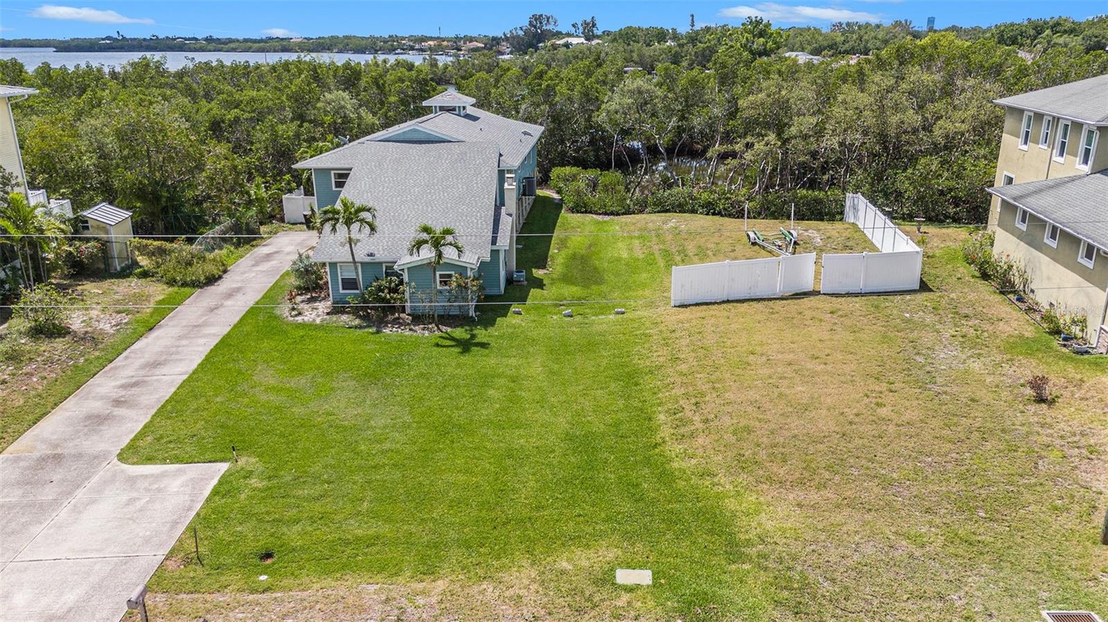 FLORIDA RIVIERA 10 - Land