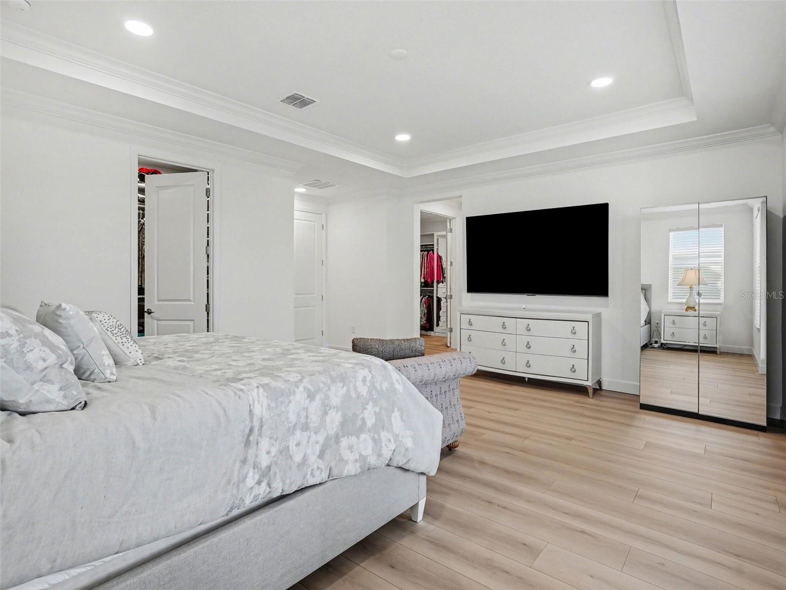 HAWKS OVERLOOK - Residential