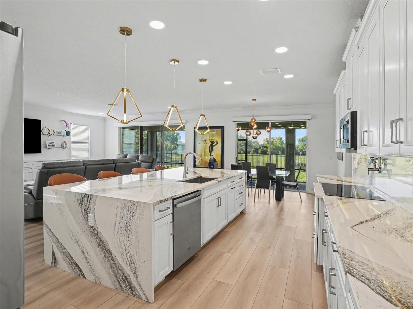 HAWKS OVERLOOK - Residential