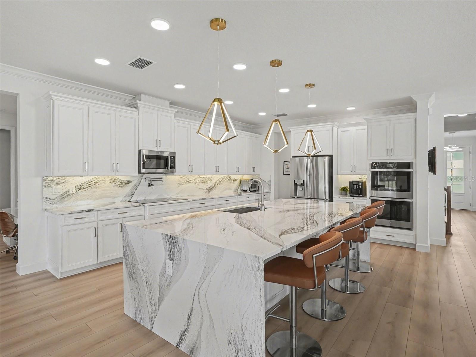 HAWKS OVERLOOK - Residential