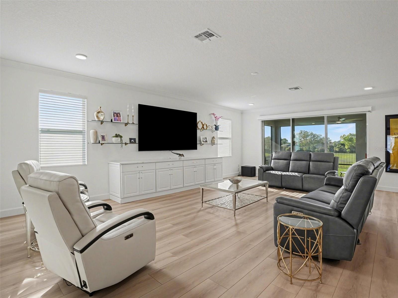 2612 RAVENCLIFFE TERRACE