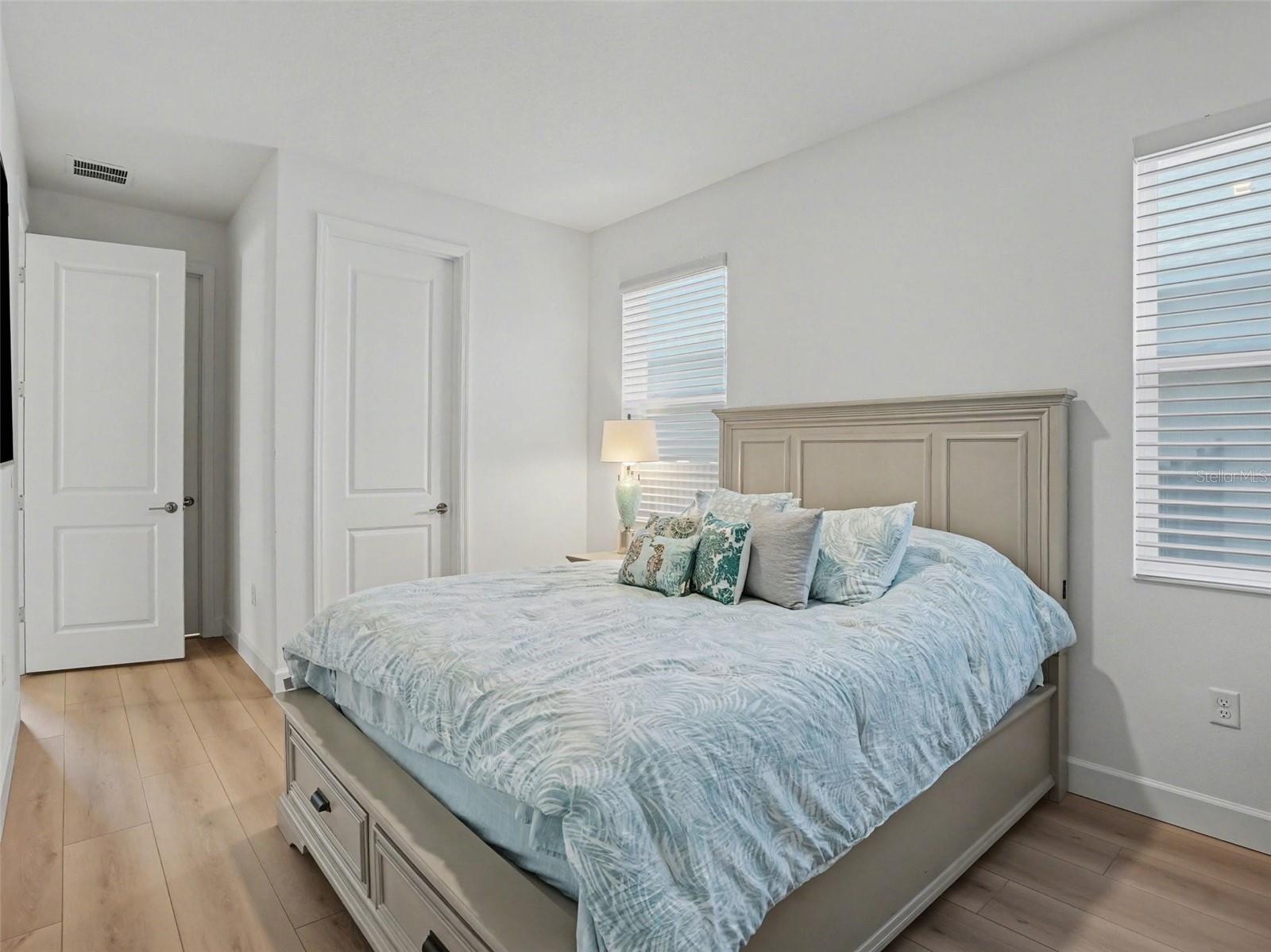 HAWKS OVERLOOK - Residential