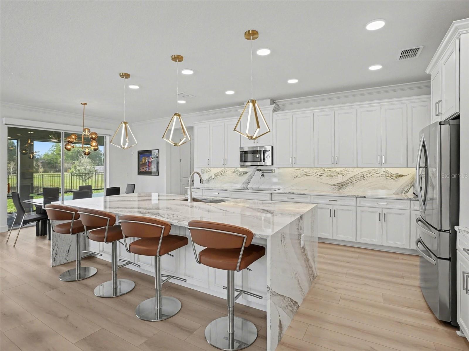 HAWKS OVERLOOK - Residential