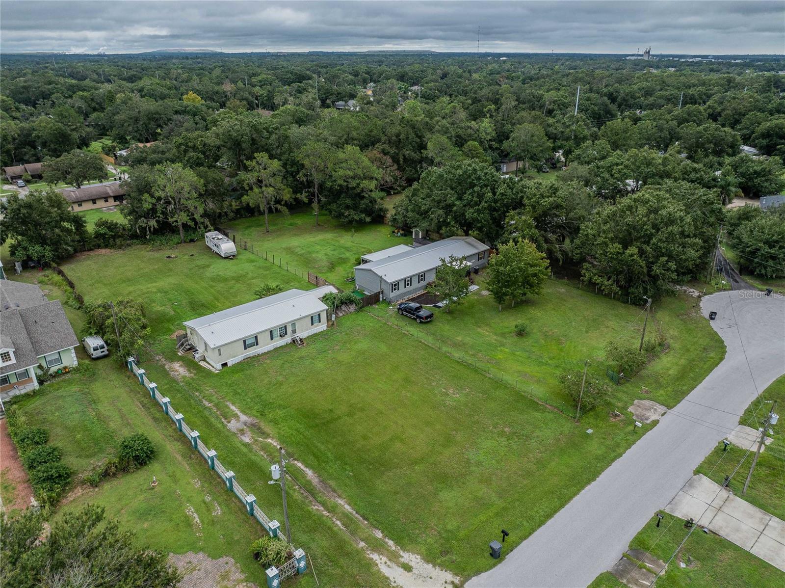 PINEVIEW ESTATES - Residential