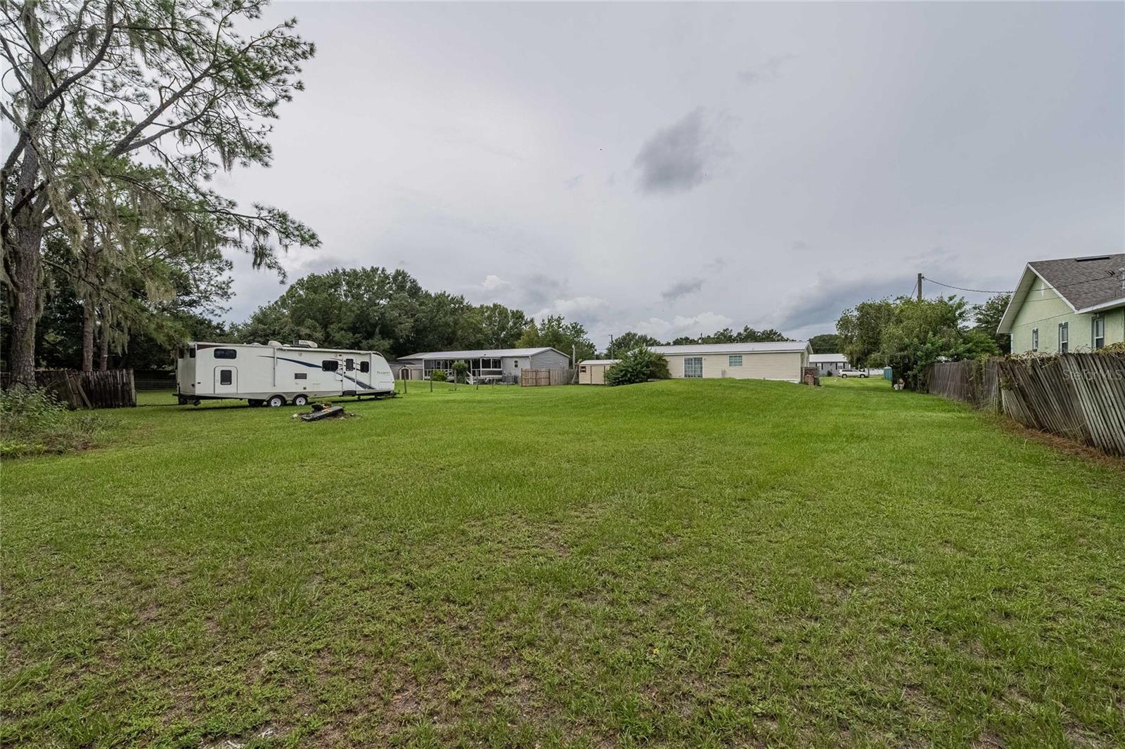 PINEVIEW ESTATES - Residential