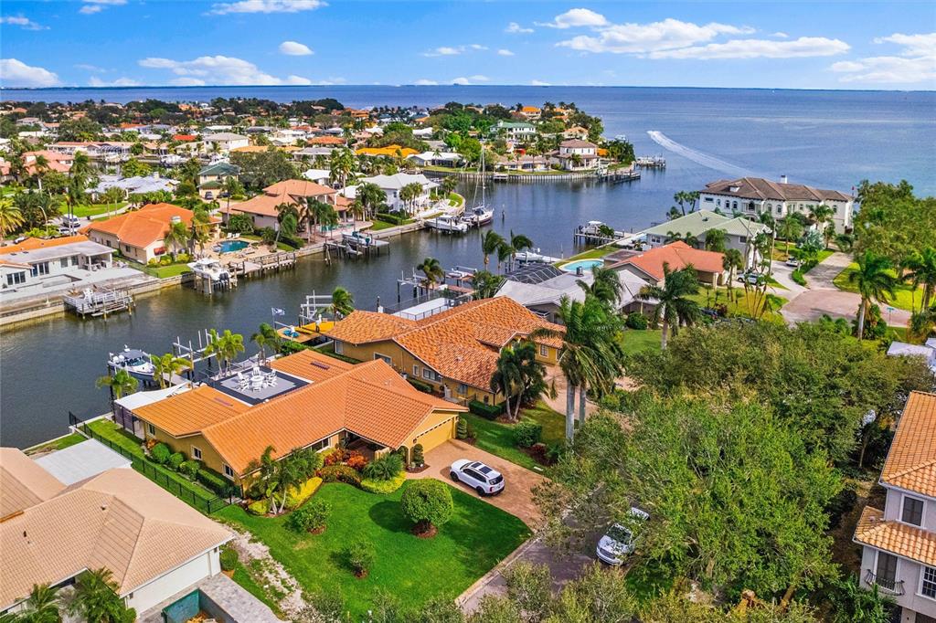 VENETIAN ISLES - Residential