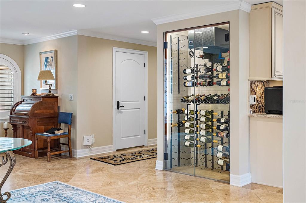 VENETIAN ISLES - Residential