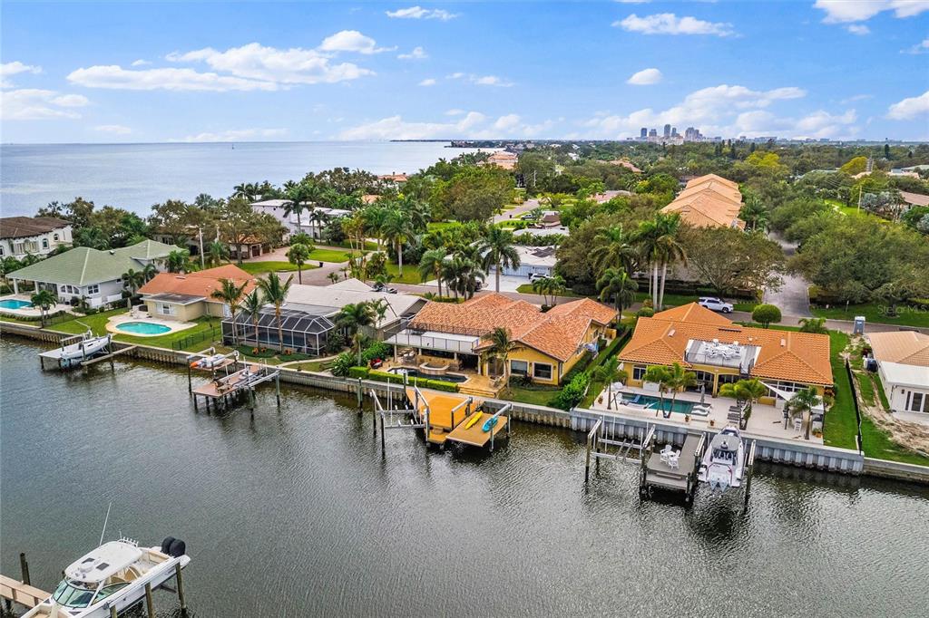 VENETIAN ISLES - Residential