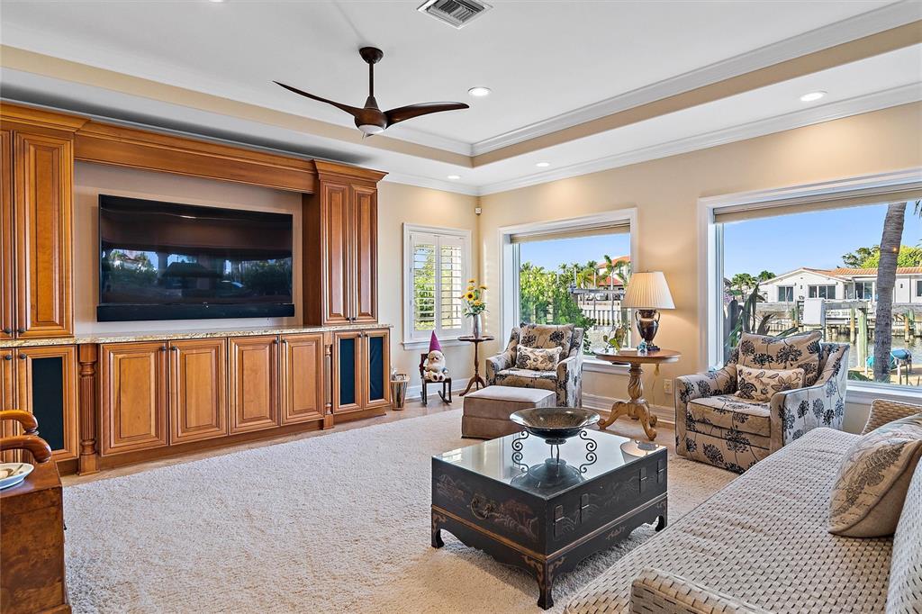 VENETIAN ISLES - Residential