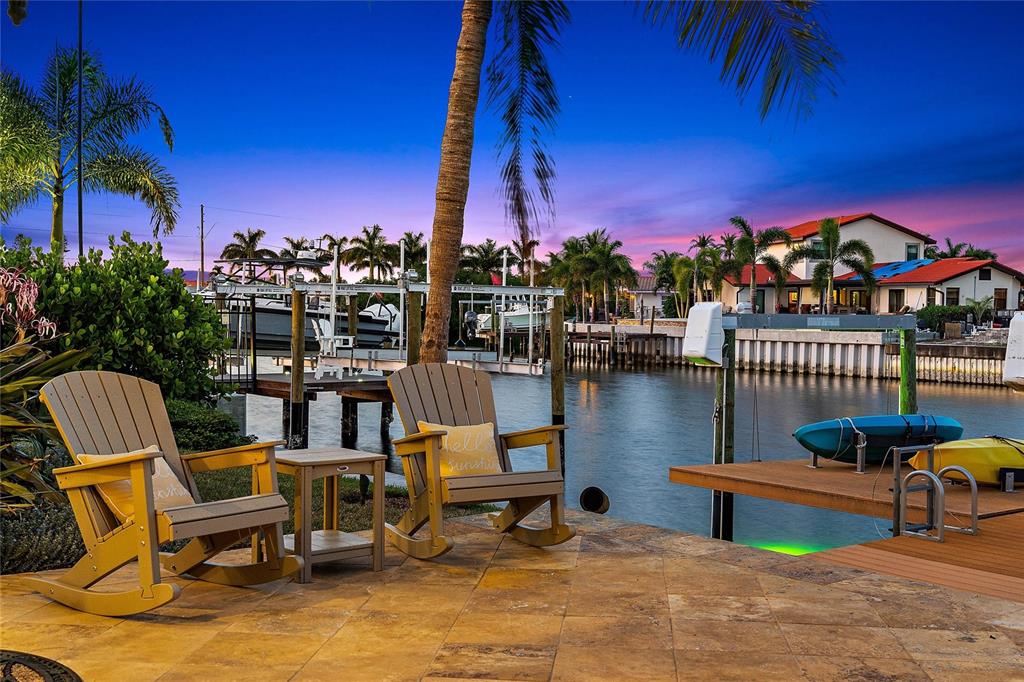 VENETIAN ISLES - Residential