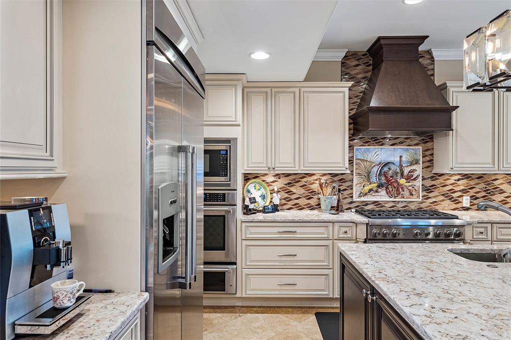 VENETIAN ISLES - Residential