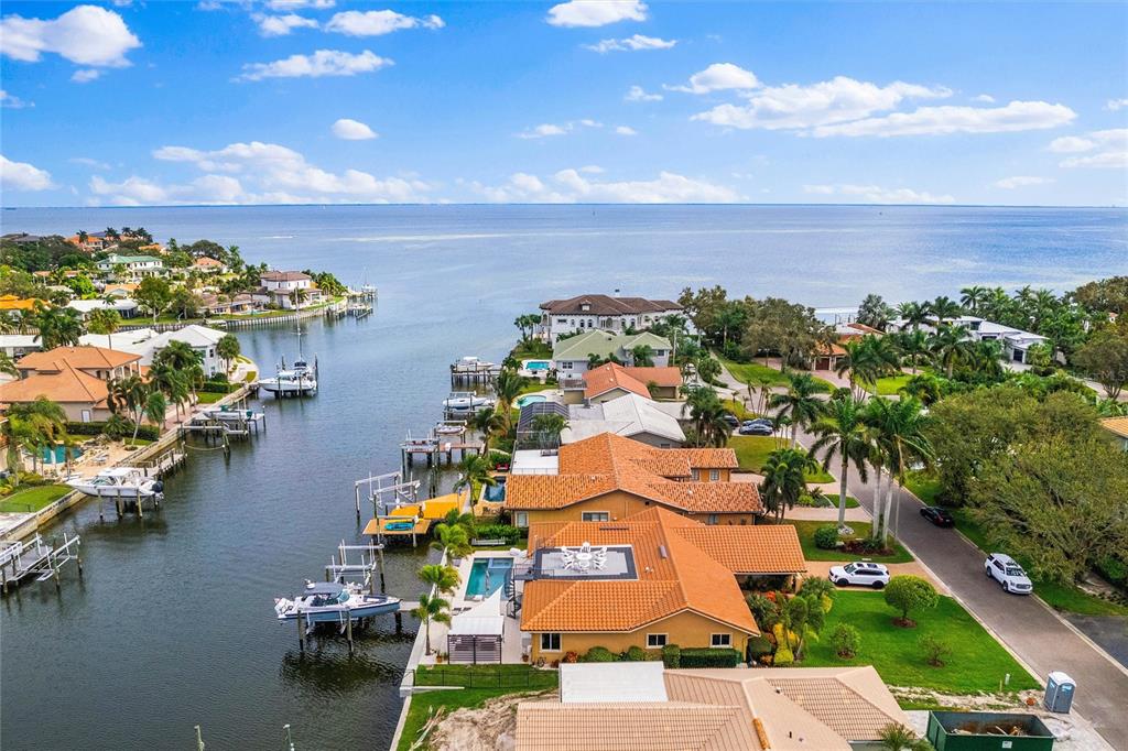 VENETIAN ISLES - Residential