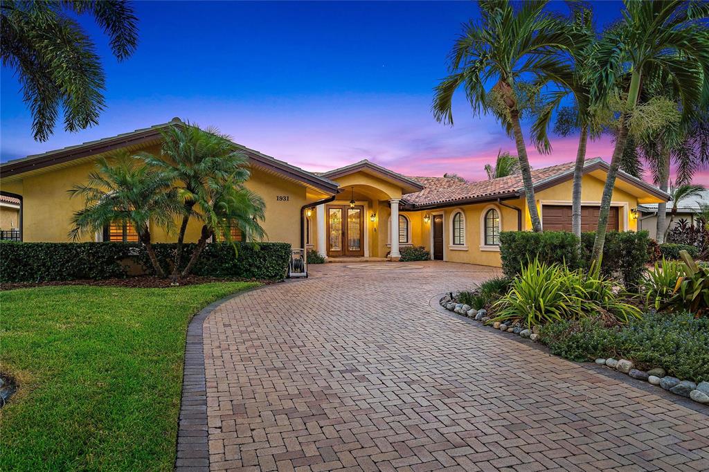 VENETIAN ISLES - Residential