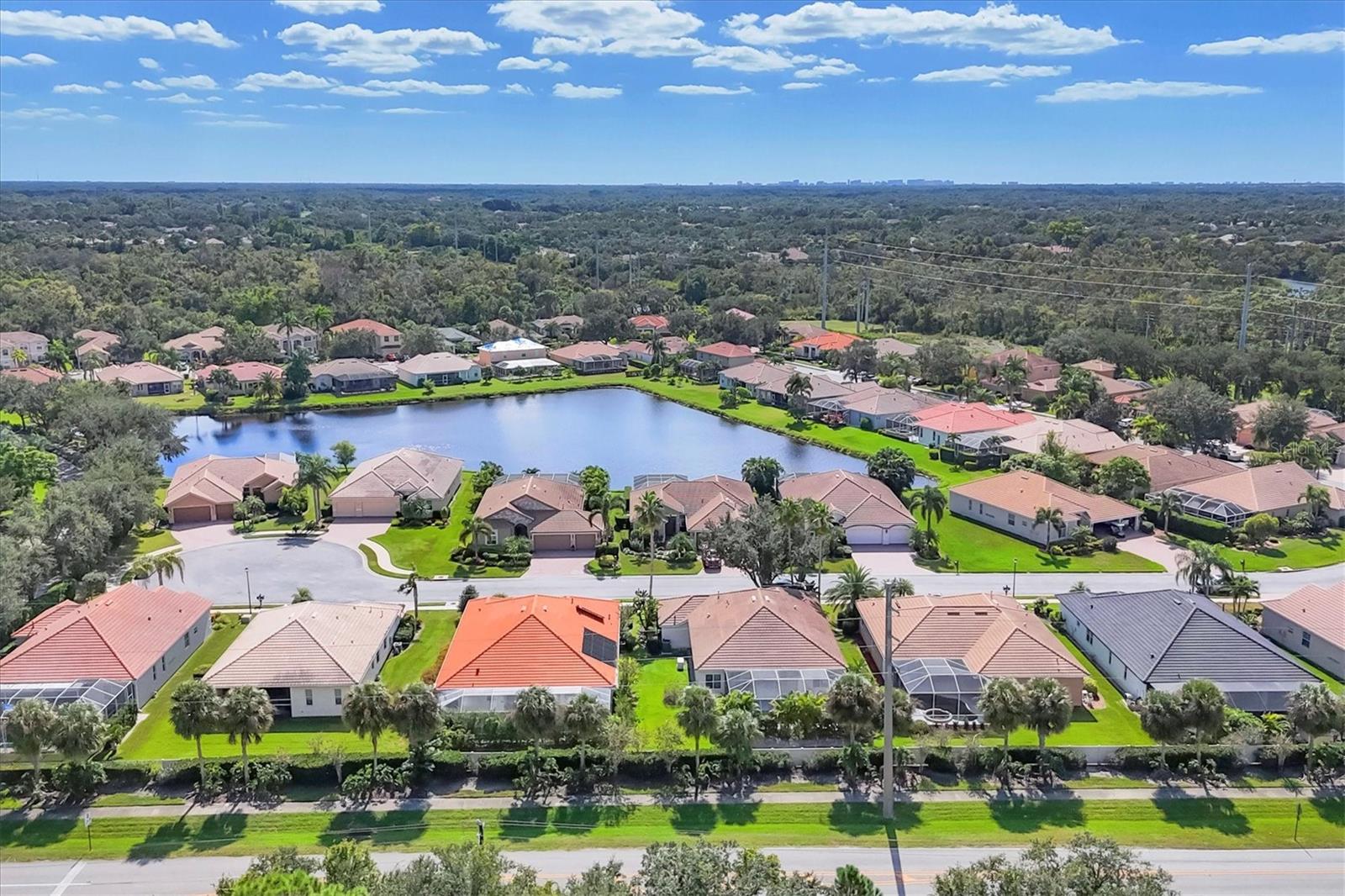 RIVER PLACE - Residential