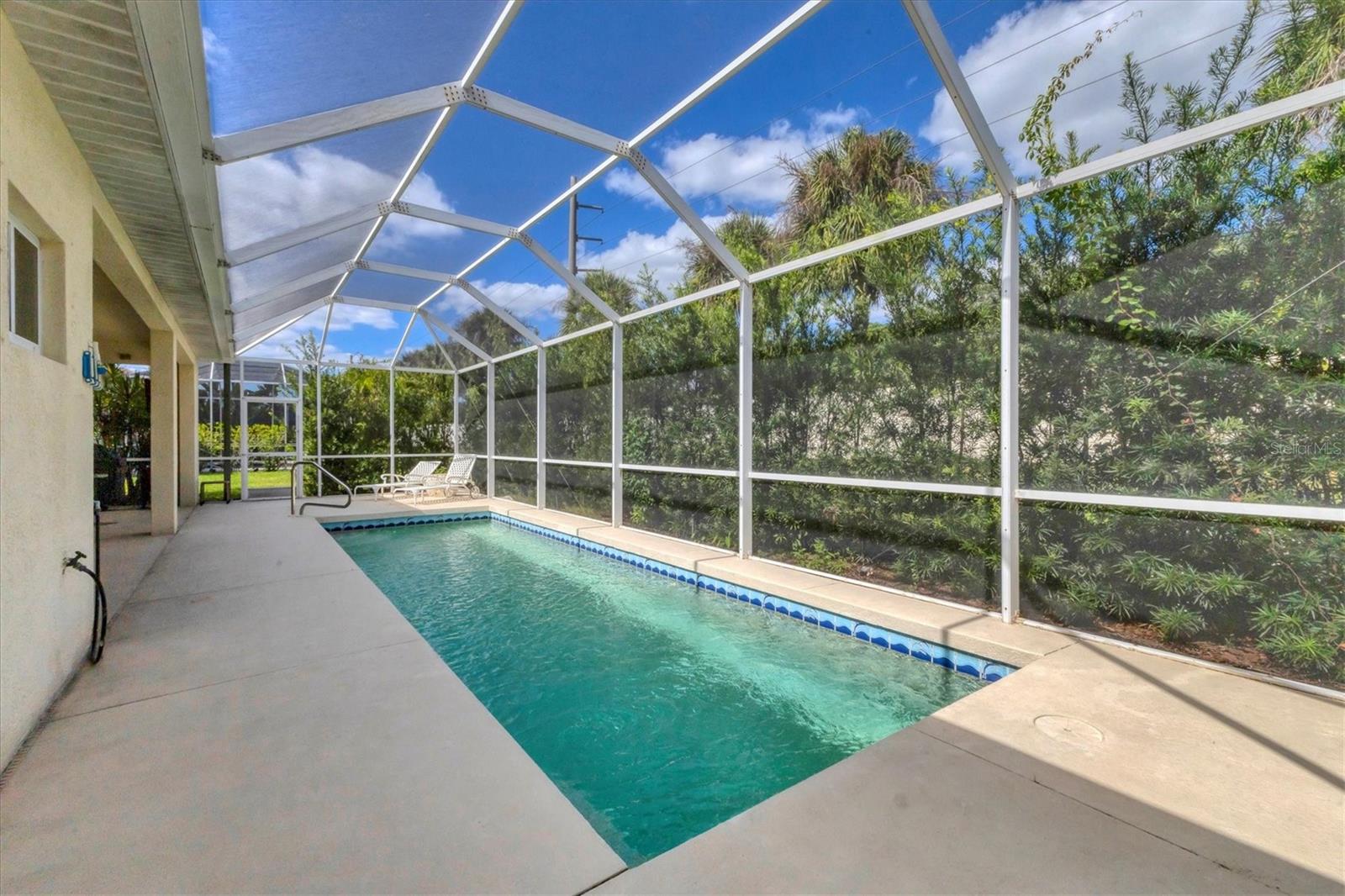 RIVER PLACE - Residential