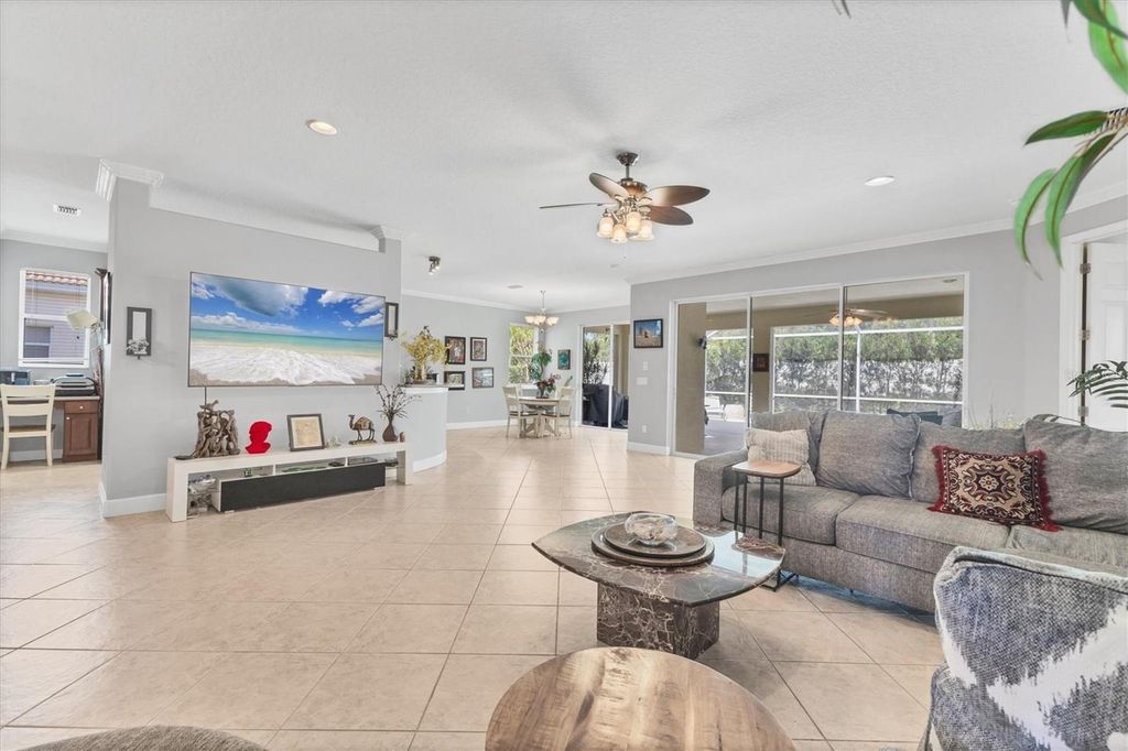 Photo of 7131 67th Ter E, Bradenton, FL 34203 (MLS # A4669228)