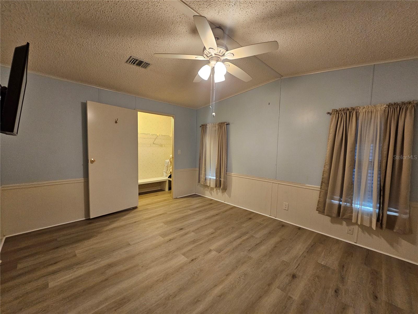 TERRA SIESTA MH CO-OP OR1352/1059 - Residential