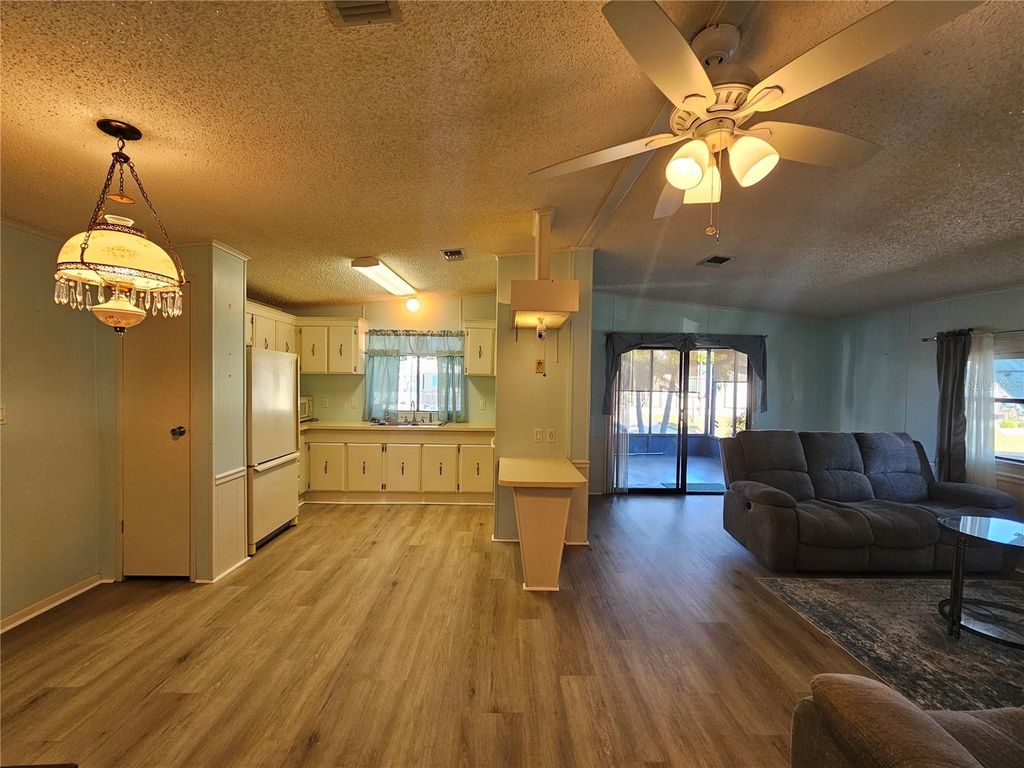 Photo of 3309 Evelyn Drive, Ellenton, FL 34222 (MLS # A4682498)